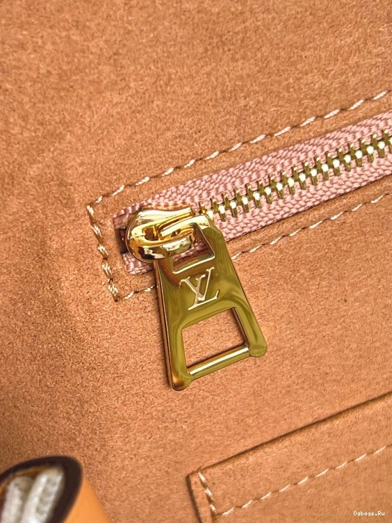 MM VUITTON LOUIS ONTHEGO 0512
